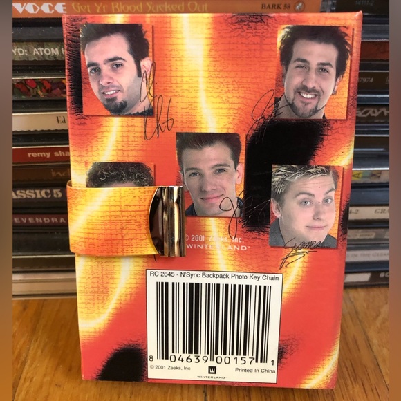 Vintage N’SYNC Mini Photo Album - Picture 5 of 8